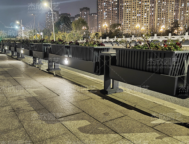 橋梁隔離花箱景觀花箱浙江案例